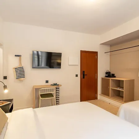 Robson - Smart Otel 2*